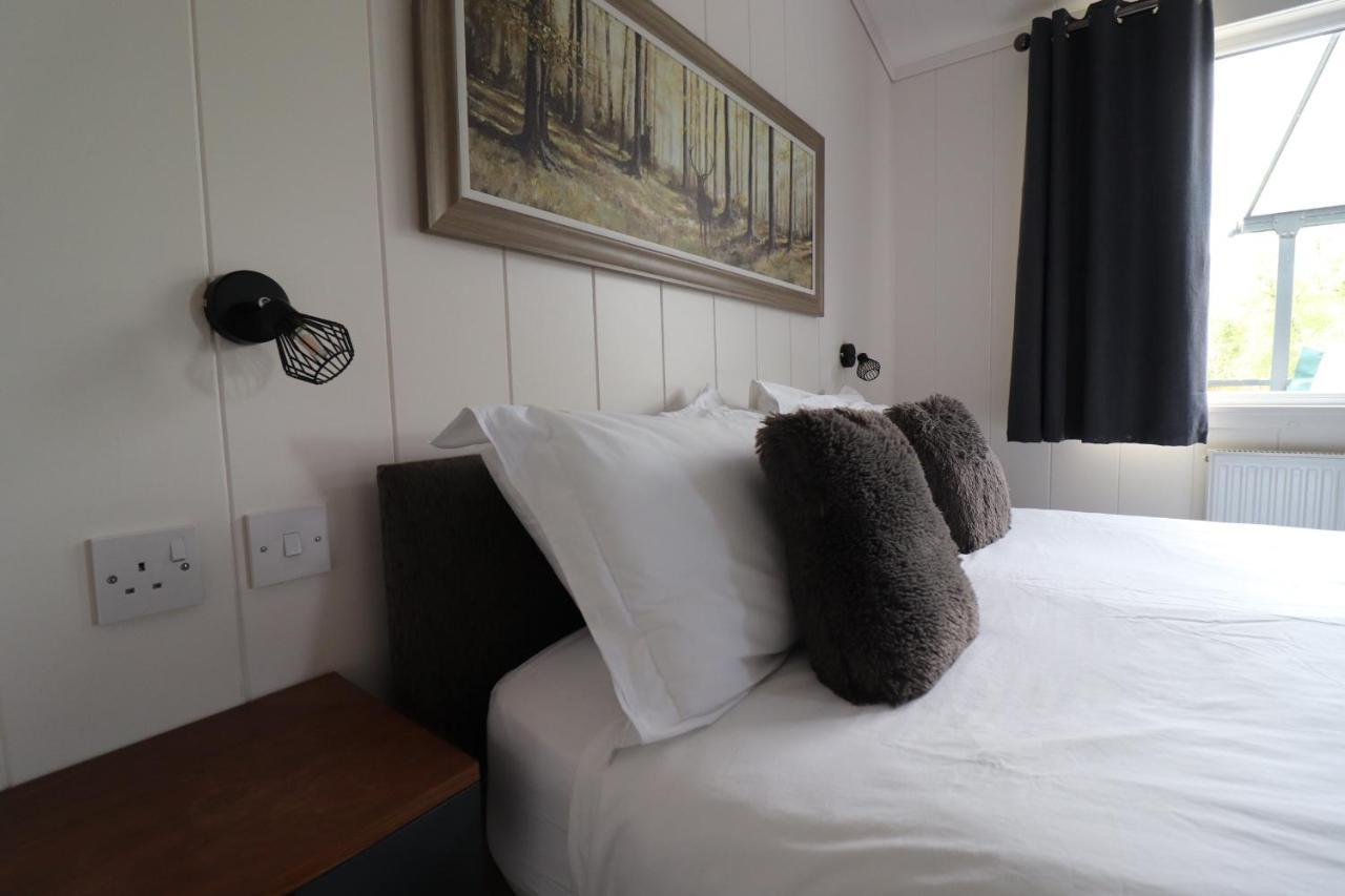 Balquhidder Braes Holiday Park Lodges, Mostly With Hot Tubs And Pet Friendly, Ev Facilities Lochearnhead Eksteriør billede