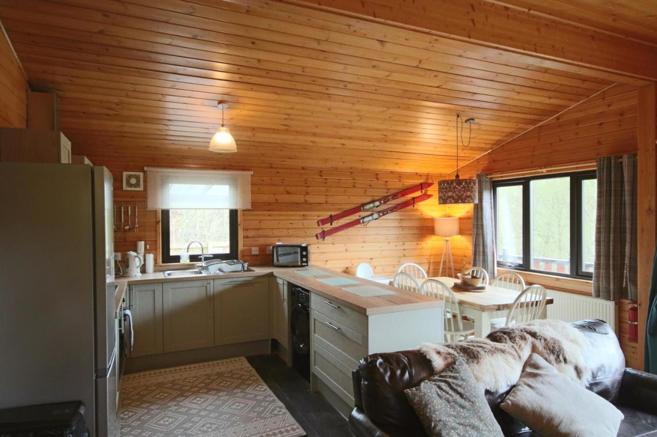 Balquhidder Braes Holiday Park Lodges, Mostly With Hot Tubs And Pet Friendly, Ev Facilities Lochearnhead Eksteriør billede