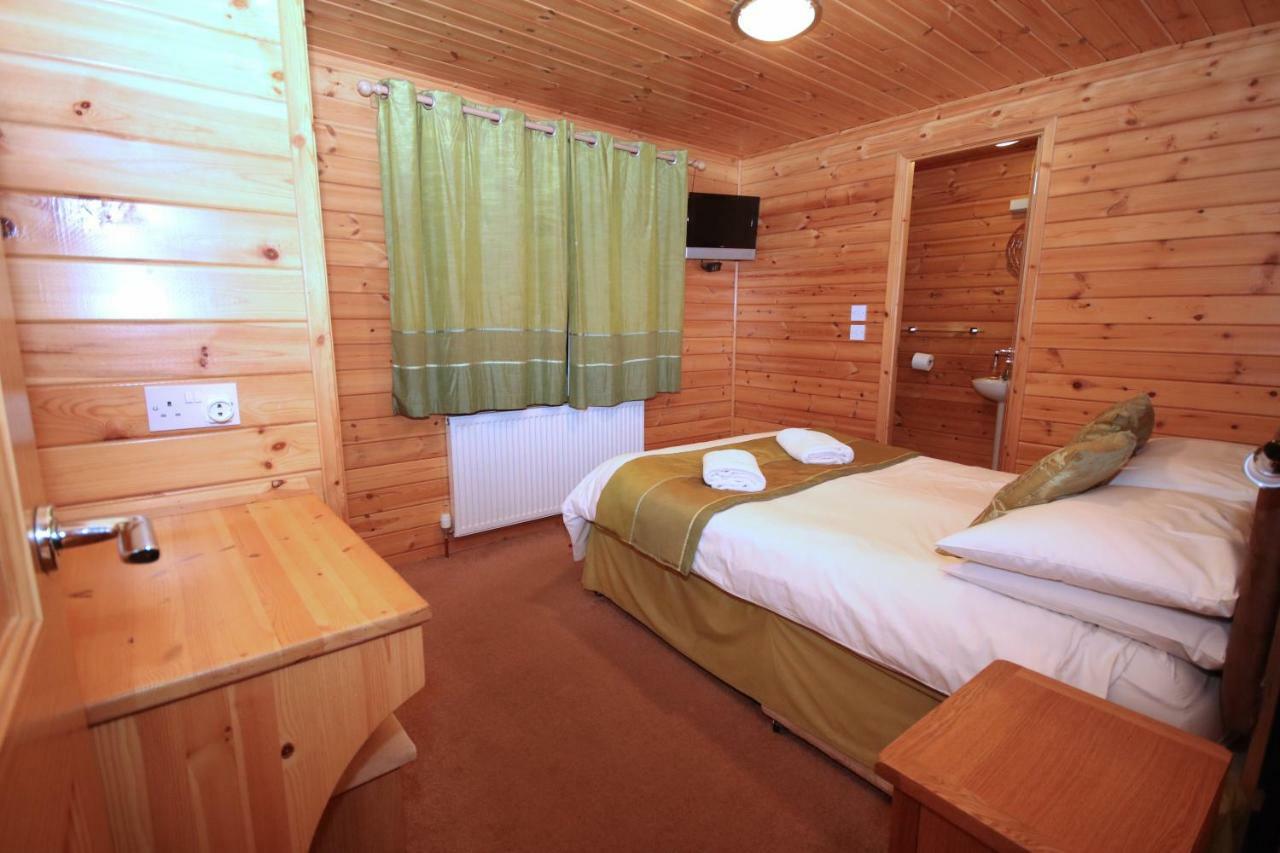 Balquhidder Braes Holiday Park Lodges, Mostly With Hot Tubs And Pet Friendly, Ev Facilities Lochearnhead Eksteriør billede